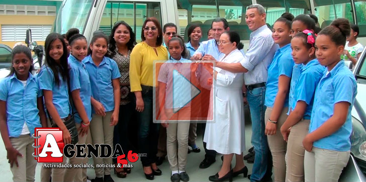 Minibus-escuela-maria-altagracia-paula
