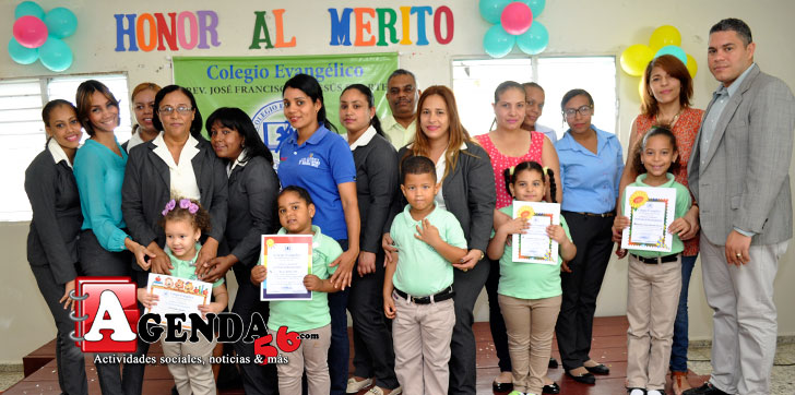 Reconocimientos-colegio-la-Evangelico