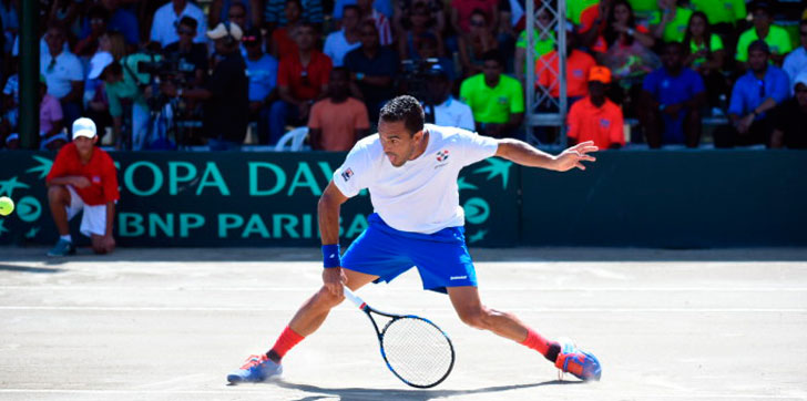 victor-estrella-vs-colombia