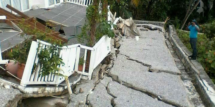 derrumbe-casa-samana