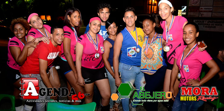 Celebracion-triunfo-voleibol