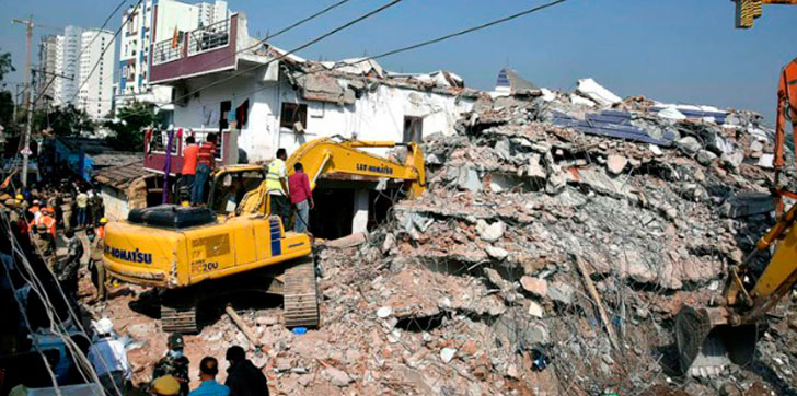 Derrumbe-edificio-India