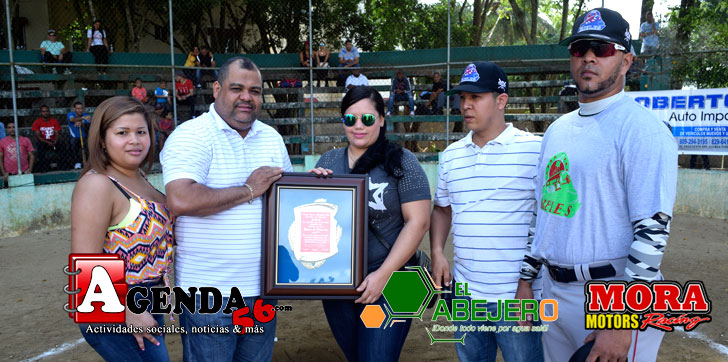 Triangular-Team-Rieles