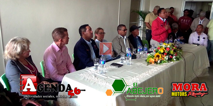 Autoridades-reunidas