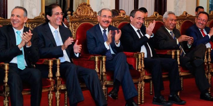 Gobierno-engrega-productores