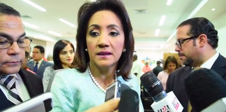 Primera-Dama-Montlla