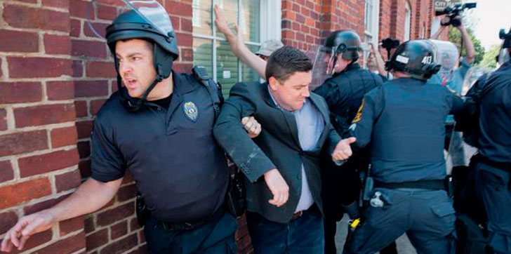 Violencia-Charlotteville