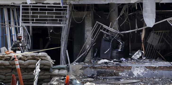 seis-muertos-atentado-contra-banco