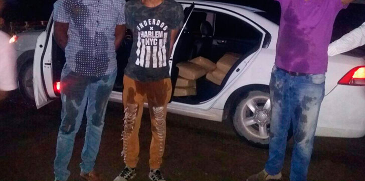 apresan-tres-hombres-con-26-paquetes