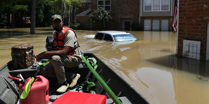 continuan-evacuaciones-en-texas