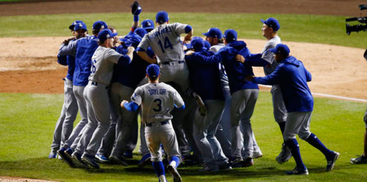 Dodgers-celebran