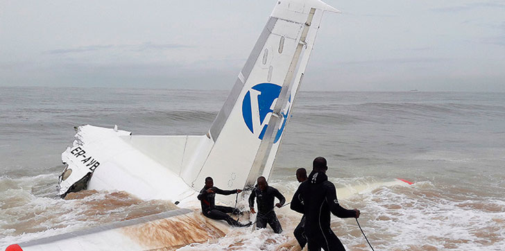 cuatro-muertos-tras-accidente-de-avion