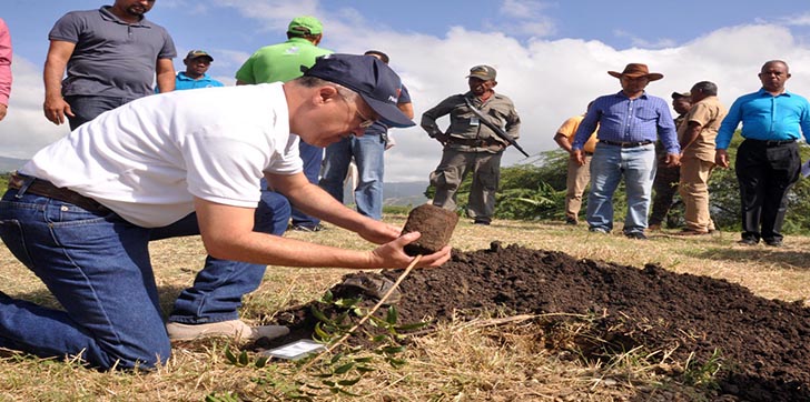 dominguez-brito-preocupado-por-crisis-agua-en-haiti