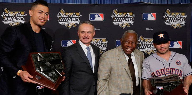 jose-altuve-ganan-premio-hank-aaron