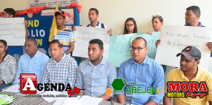 Estudiantes-Agrimensura-UASD