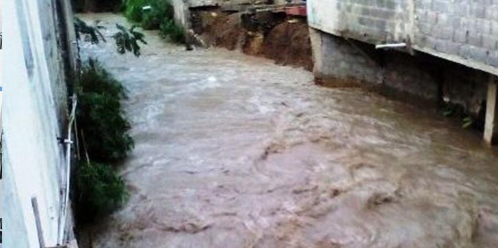 lluvias-producen-indundaciones-e-desbordamientos-de-rios