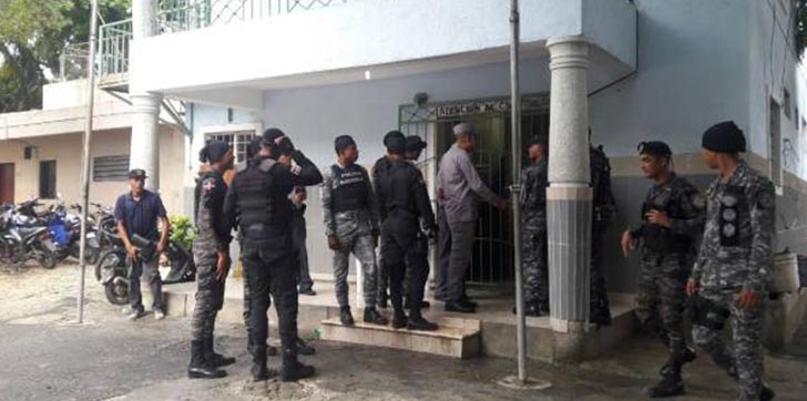 preso-queman-colchones