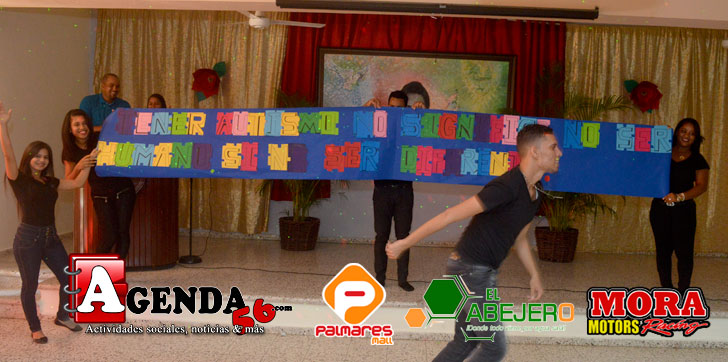 Charla-Estudiantes-UASD