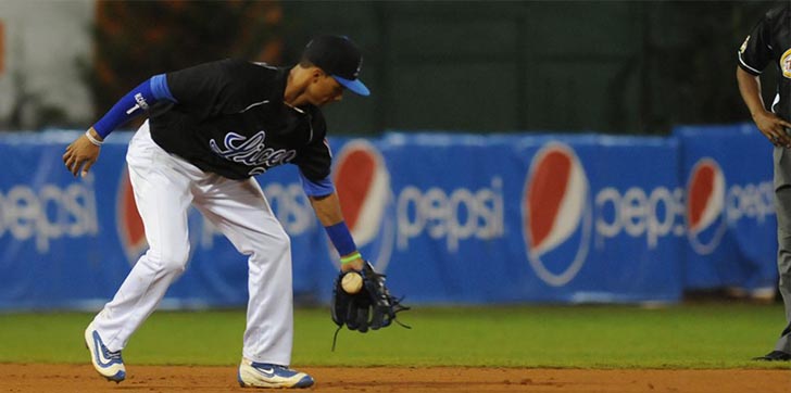 SERGIO-ALCANTARA-jugador-defensivo-del-años