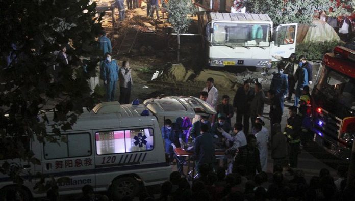 al-menos-tres-muertos-y-54-heridos