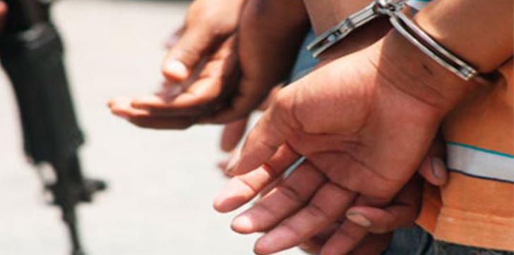 aplazan-coercion-a-dos-ex-coroneles