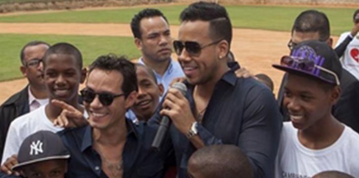 romeo-santos-se-va-en-elogios-con-marc-anthony