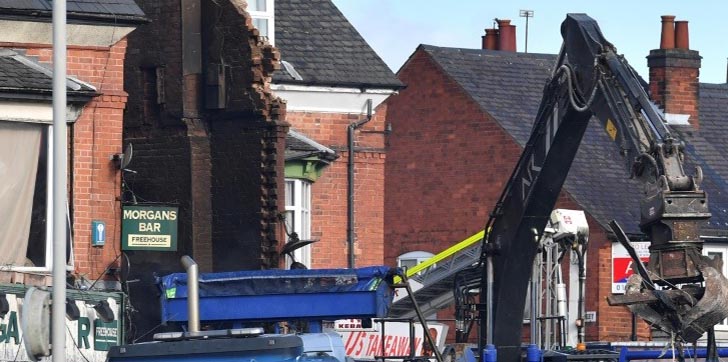 cinco-muertos-por-explosion-de-edificion