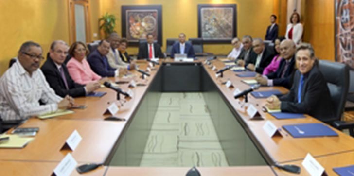 ordenara-a-bancos-desestimar