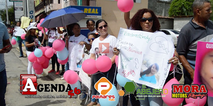 Protesta-Emely-Cenovi
