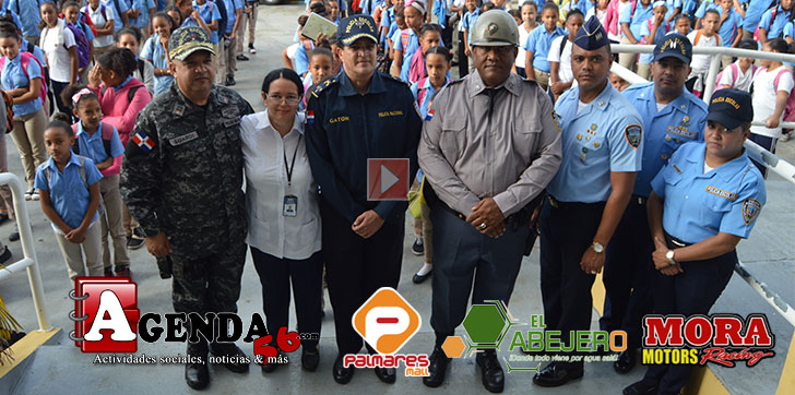 Policia-escuela