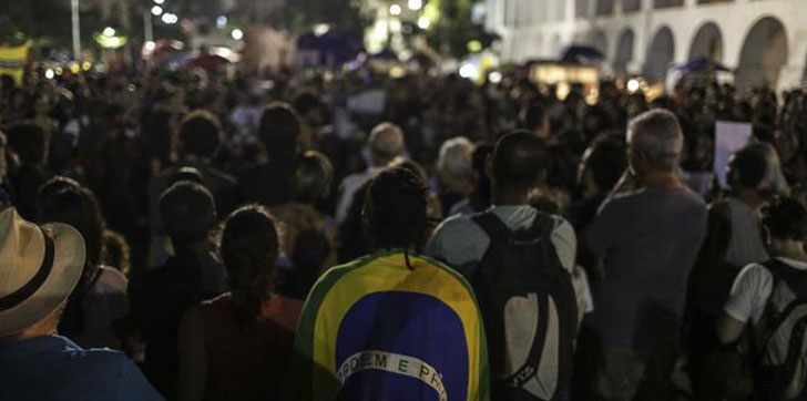 Protesta-Brasileña