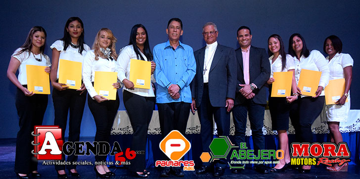 graduacion-de-la-UCNE