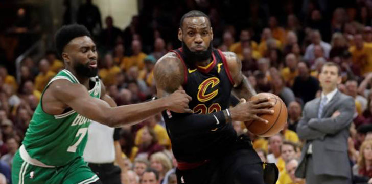 Lebron-contra-Boston