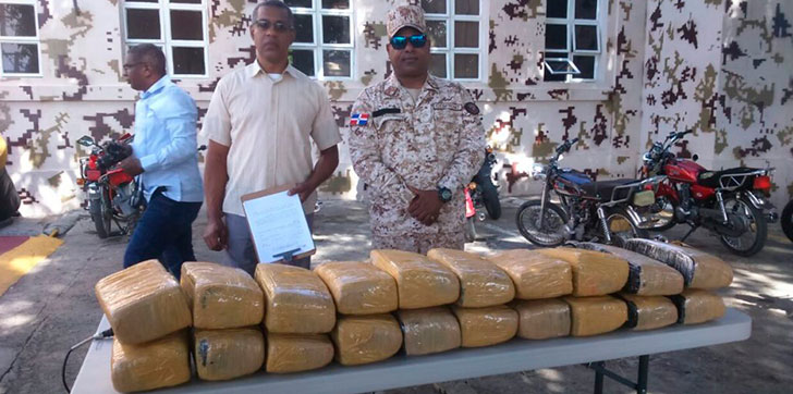 cesfront-decomisa-20-paquetes