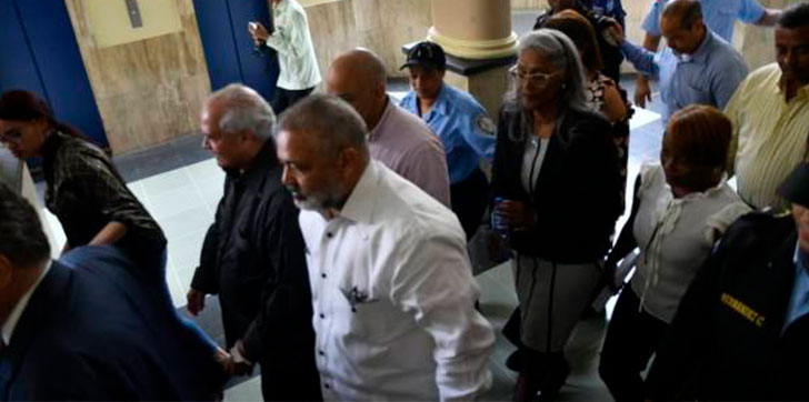 aplazan-para-el-lunes-los-tres-brazos