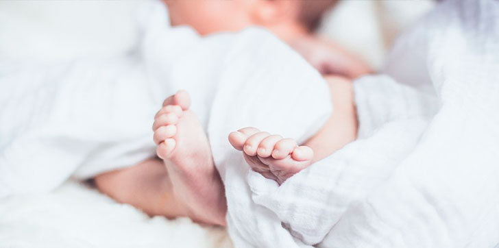 hombre-asfixia-a-su-hija