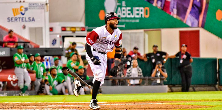 Gigantes-aplastan-estrellas