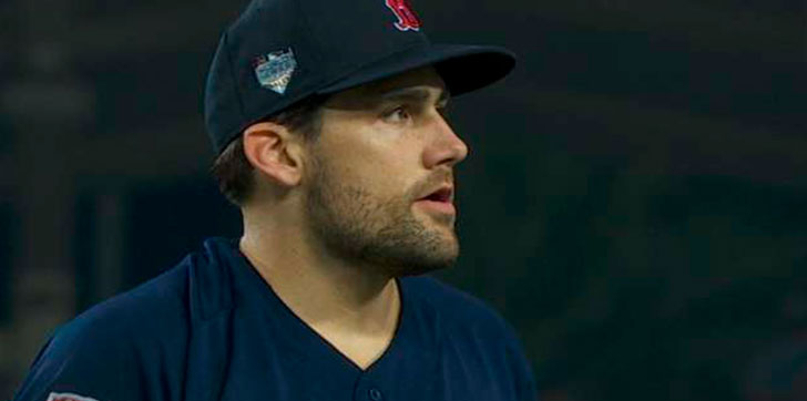 Eovaldi-pacta-por-cuatro-años