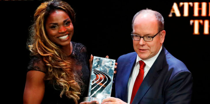 LA-COLOMBIANA-CATERINE-