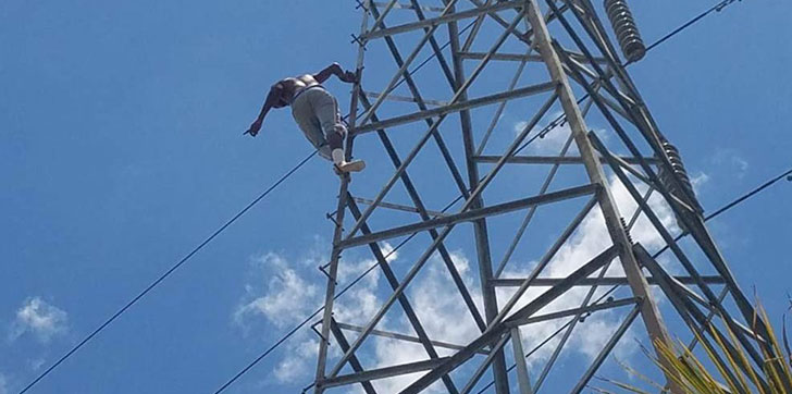 hombre-intenta-lanzarse