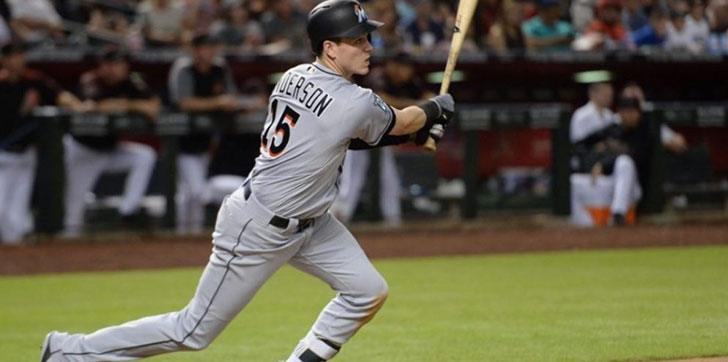 Dos-jonrones-en-la-victoria