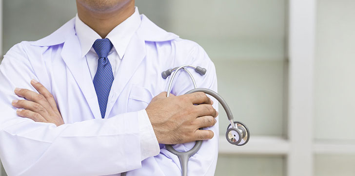 MEDICO-SE-QUERRELLARA