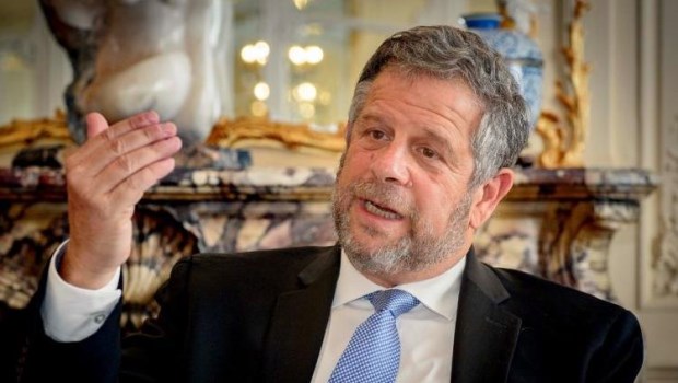 Renuncia-el-secretario