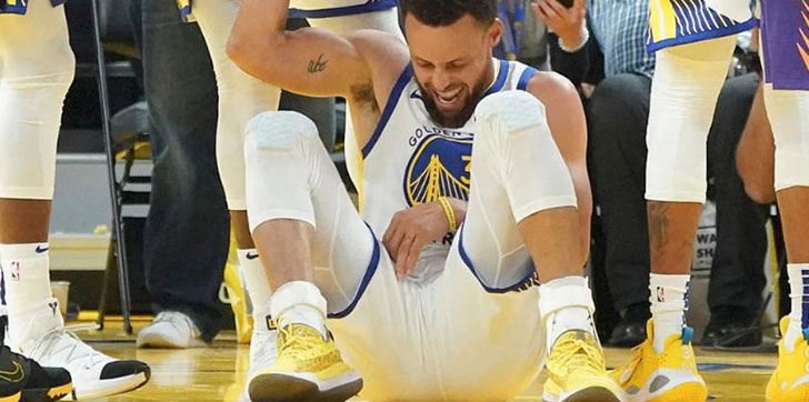 curry-se-rompe-la-muñeca