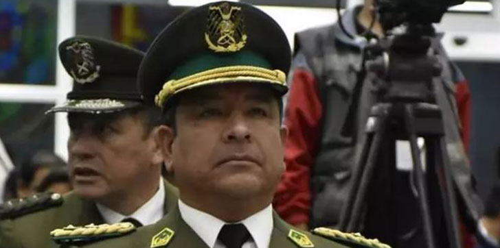 policia-pide-la-baja