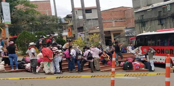 mas-de-800-campesinos