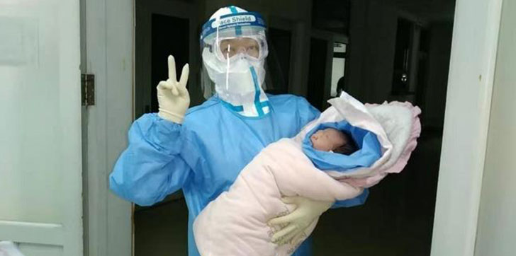 mujer-con-coronavirus