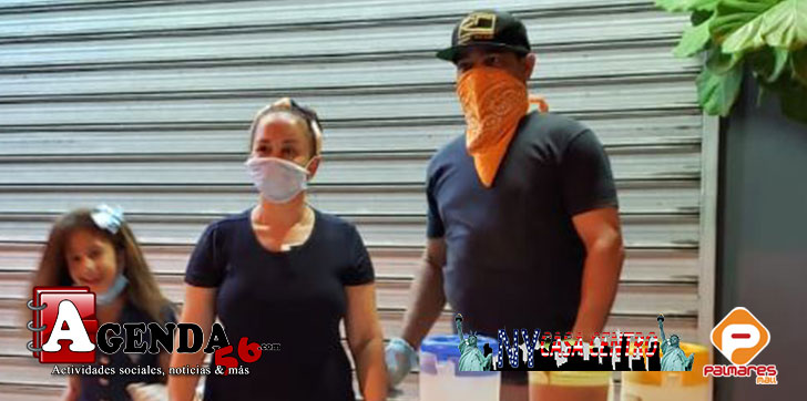 familia-lleva-alimento-al-personal-PN