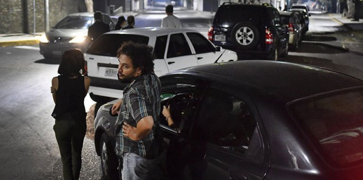 iran-ayuda-en-gasolina