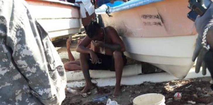 rescatan-en-alta-mar